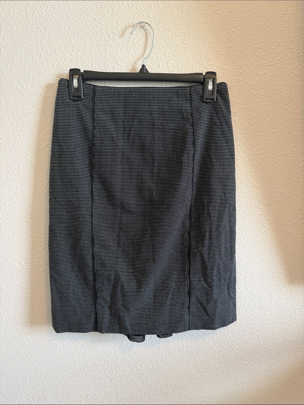 White House Black Market Black and White Micro-Check Pencil Skirt